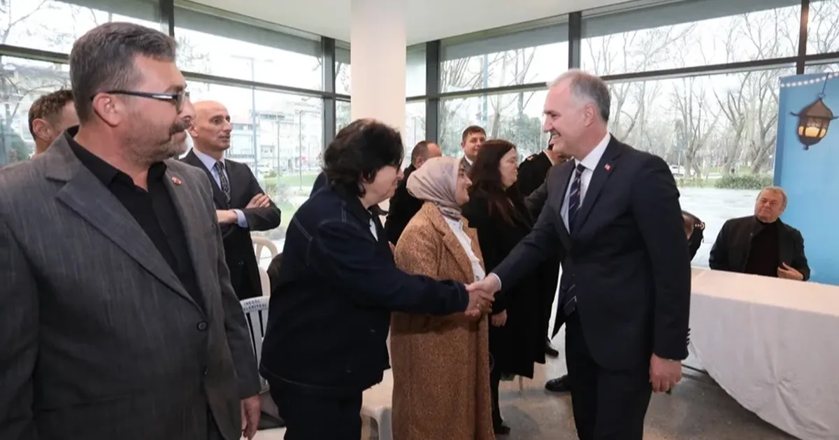 Bursa İnegöl’de protokol ve halk bayramlaştı