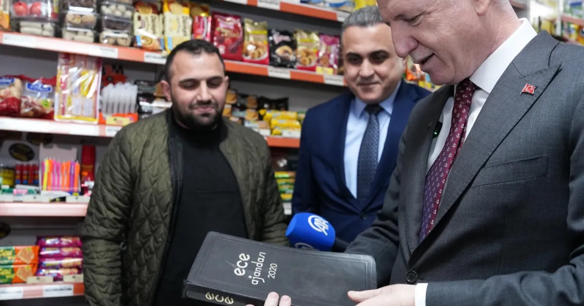 İstanbul'da 32 bin ailenin bakkal borcu silindi