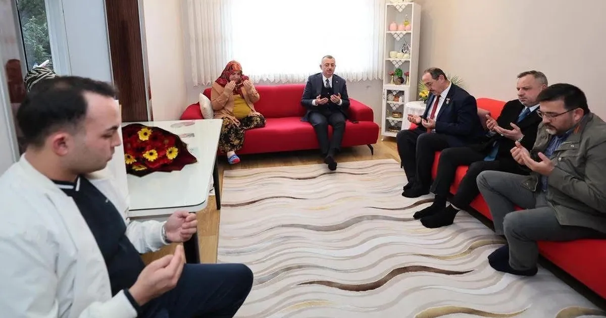 Başkan Büyükakın’dan şehit ailesine bayram ziyareti - Gündem Haberleri