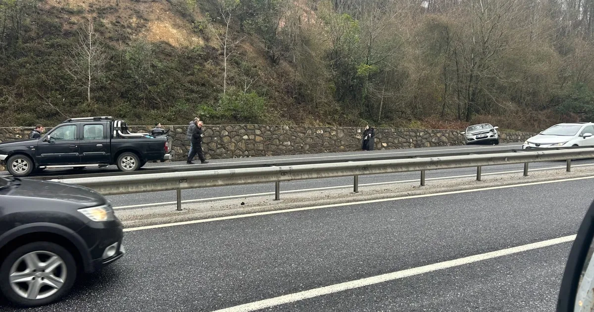 Düzce Akçakoca’da zincirleme trafik kazası