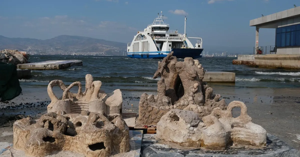 İzmir’de atık midye kabukları yapay resiflere dönüşecek