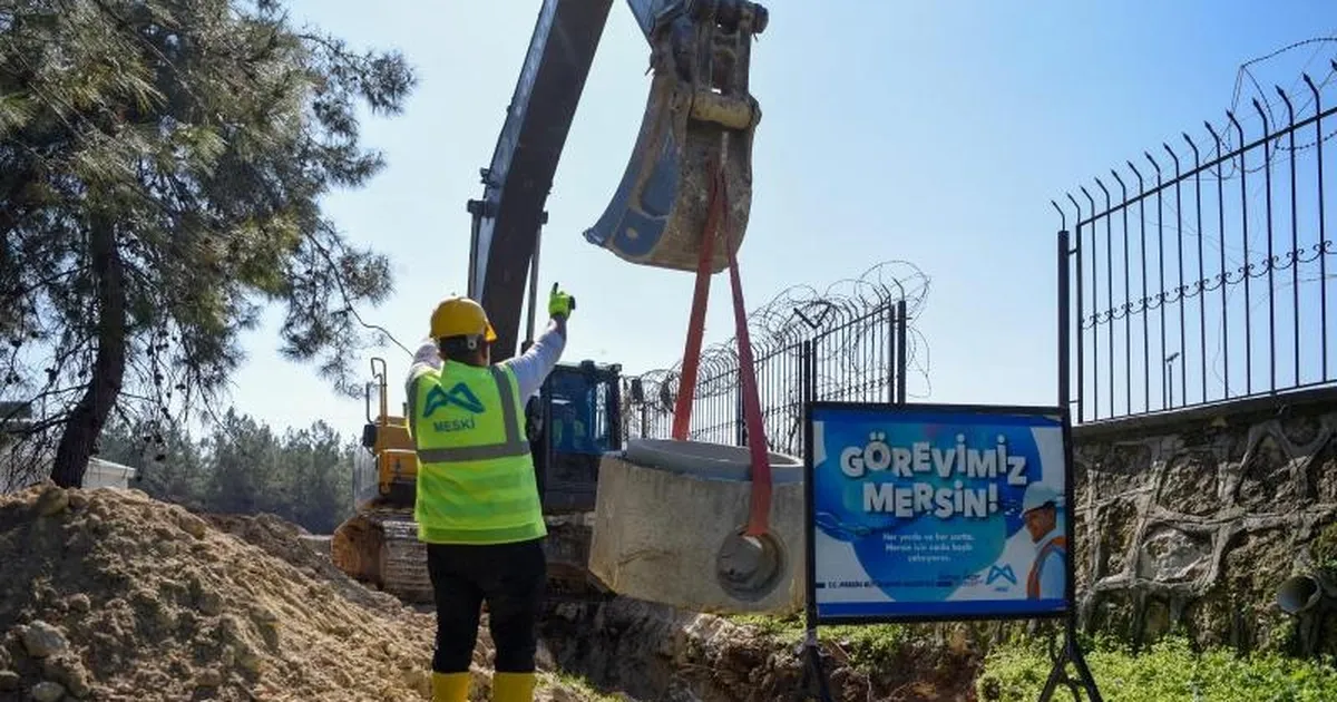 Mersin'de MESKİ atık su altyapısı çalışmalarını sürdürüyor