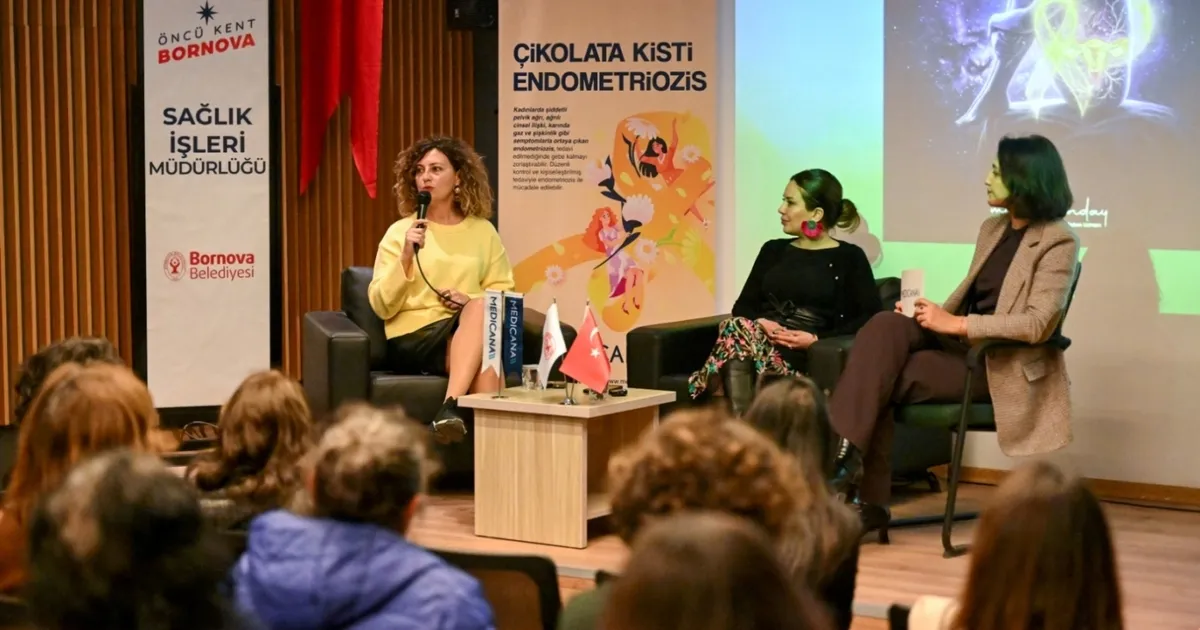Bornova'da kadınlar deneyimlerini paylaştı, uzmanlar endometriozisi anlattı