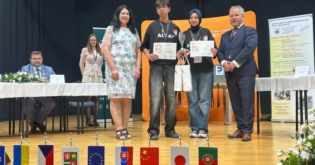 Bursa'da Yıldırım Ticaret MTAL’den Avrupa’da robotik zafer