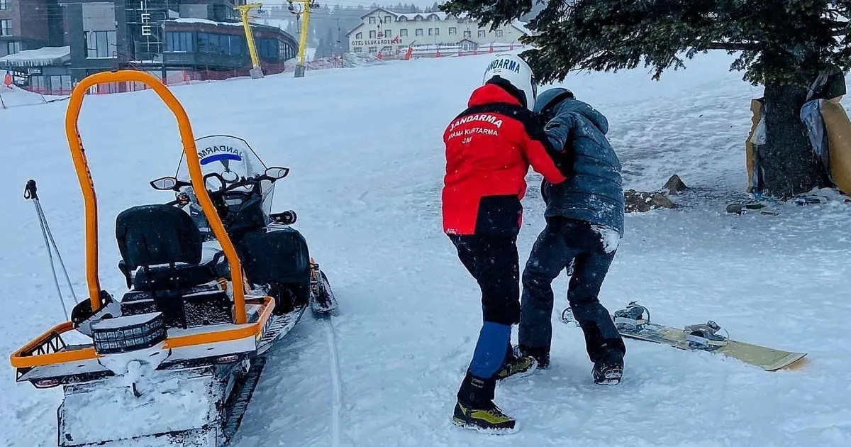 Uludağ’da JAK 9 günlük tatilde 141 olaya müdahale etti