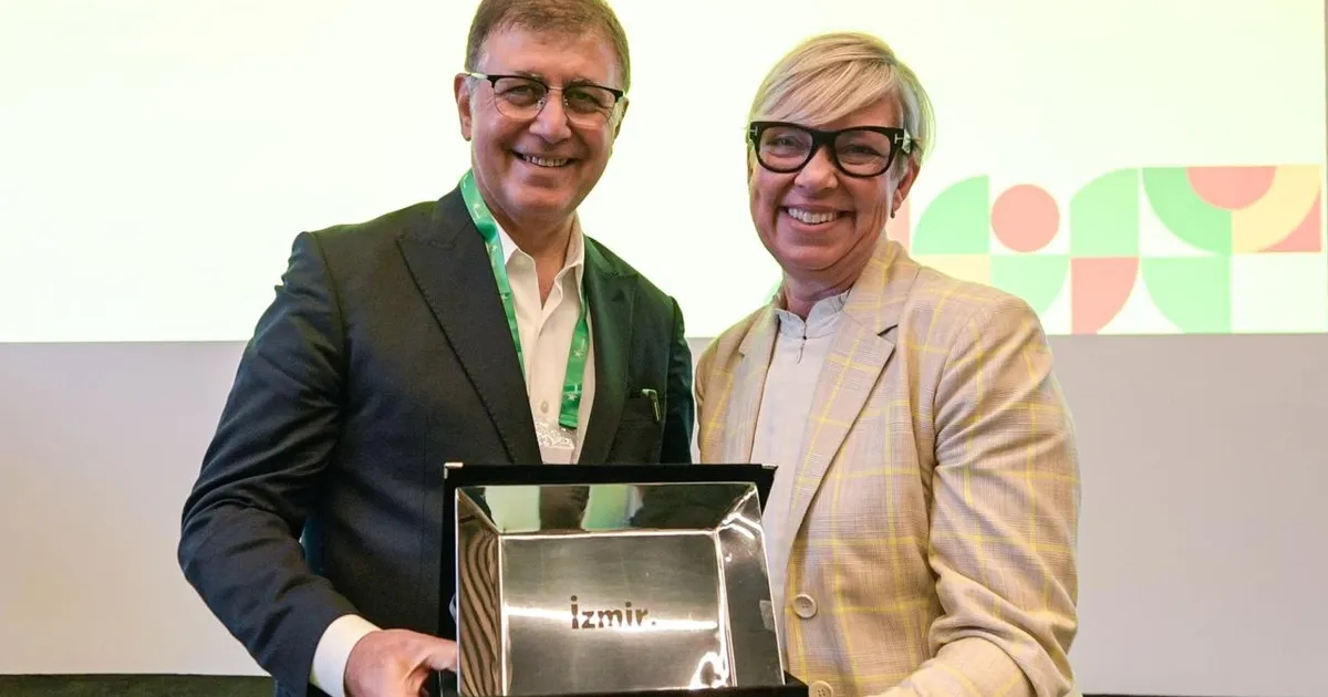 Başkan Tugay, DSÖ'nün 'Siyasi Komite’sinde