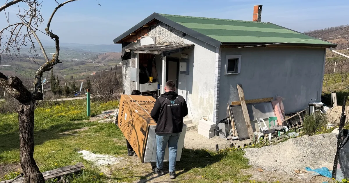 Kocaeli Büyükşehir, yangın mağduru aileyi ayağa kaldırdı