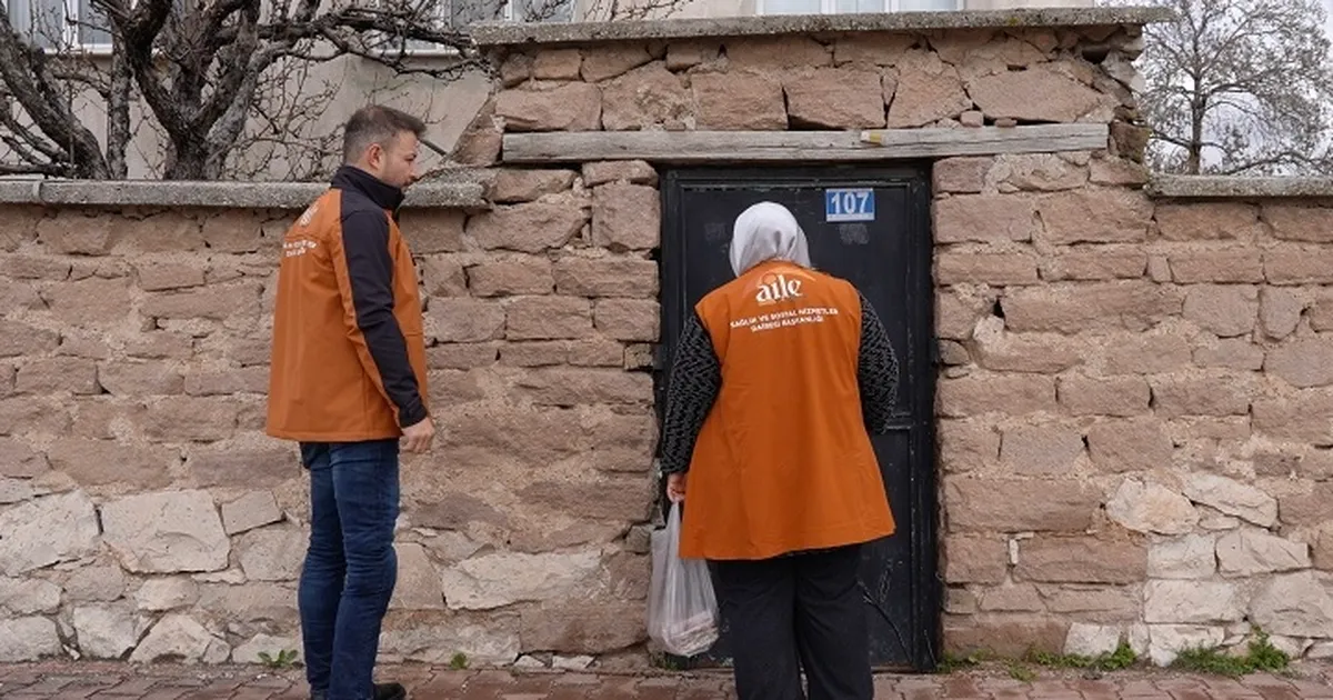 Konya Büyükşehir'den çınarlara vefa