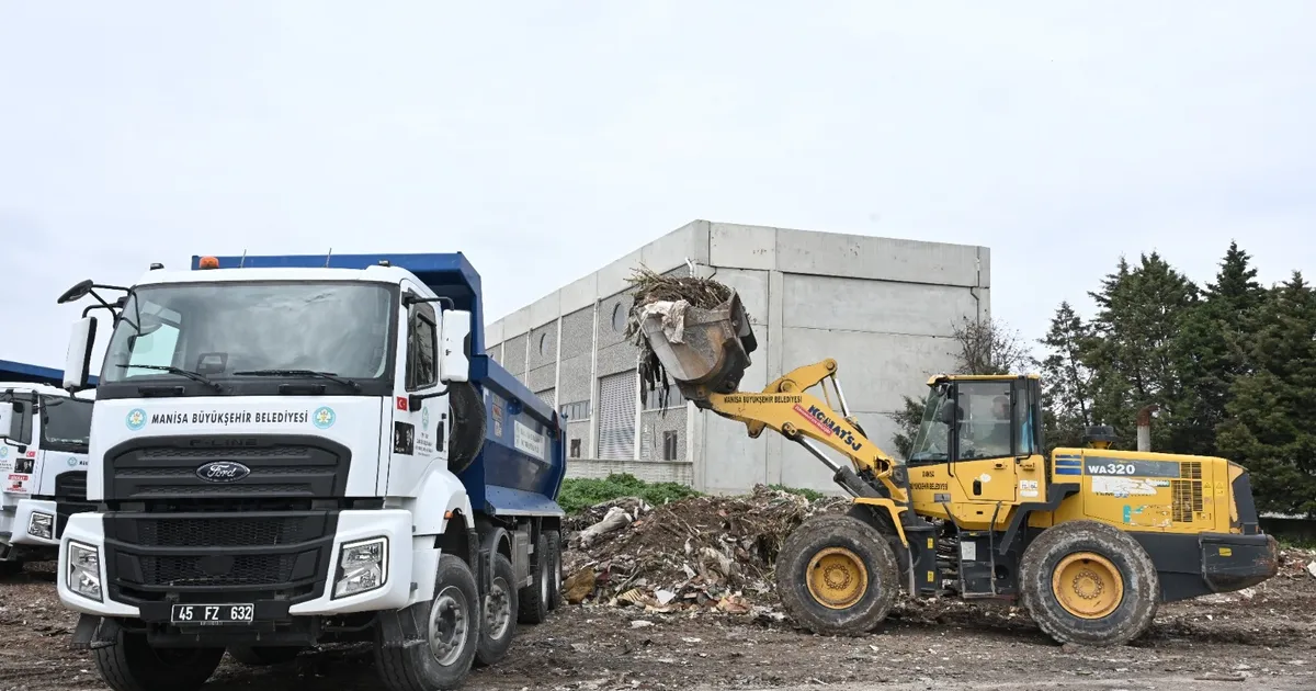 Manisa Büyükşehir'den temizlik seferberliği
