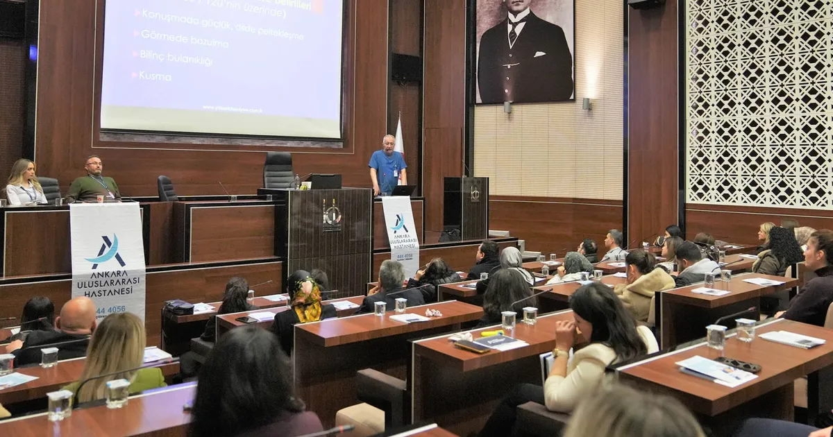 Ankara Keçiören'de belediye personeline sağlık bilinçlendirmesi