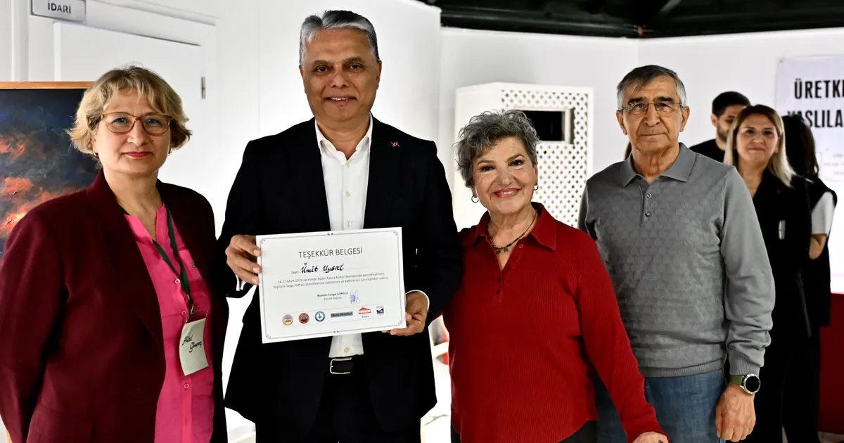 Antalya Muratpaşa'da Başkan Uysal’dan yaşlı dostu kent vurgusu