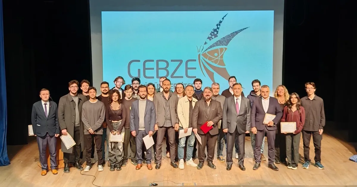 131 kişilik GTÜ ailesi Çanakkale ruhunu sanatla yaşattı