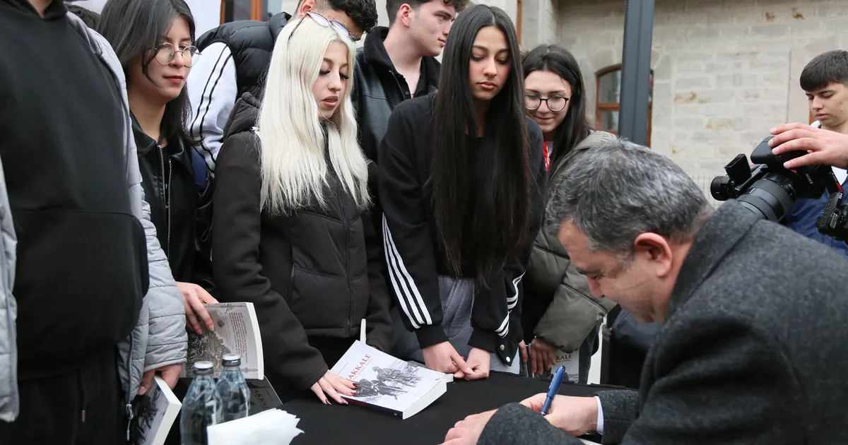 Ankara Keçiören’de Kütüphaneler Haftası’na özel Çanakkale söyleşisi