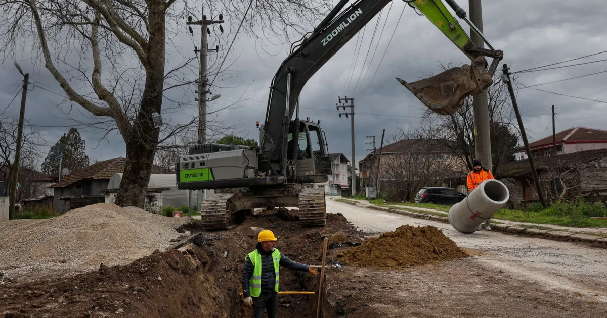 Sakarya Karakamış'a 3 bin 500 metrelik yağmursuyu hattı