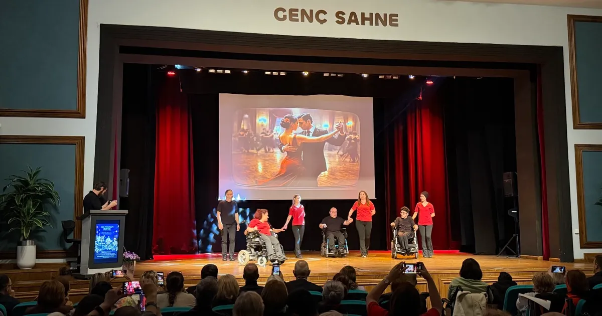 Kocaeli’de “Engelsiz Sanat” büyüledi