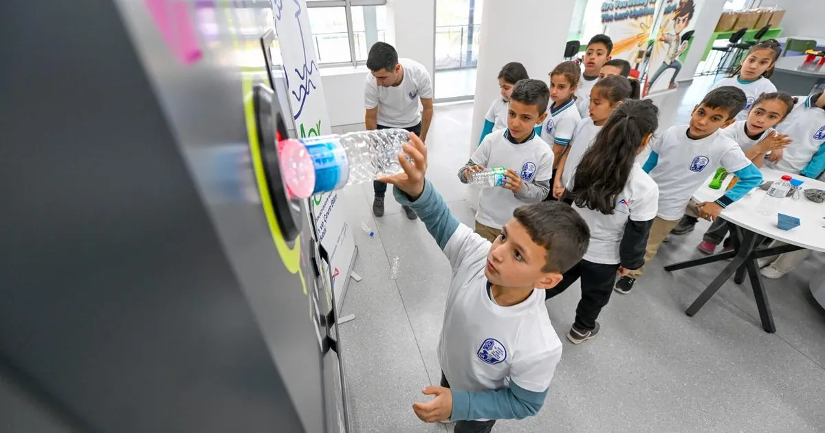 Mersin atık yönetiminde öncü olmayı sürdürüyor