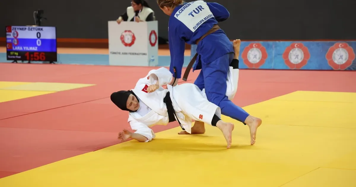 Trabzon’da Judo Şampiyonası nefes kesti