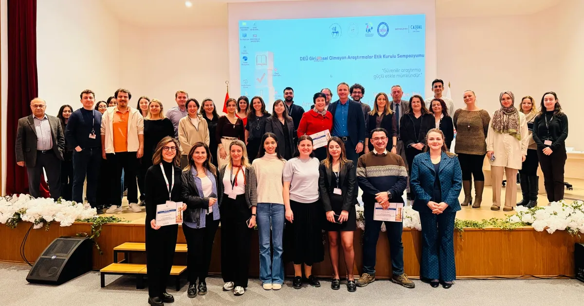 Dokuz Eylül'de bilimin pusulası 'Etik' oldu