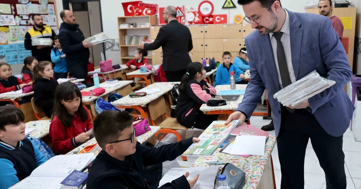 Konya Karatay'da ilkokul öğrencilerine sıfır atık bilinci