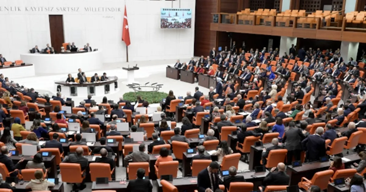 Ekonomiye ilişkin düzenlemeleri içeren kanun teklifi TBMM'de görüşülüyor