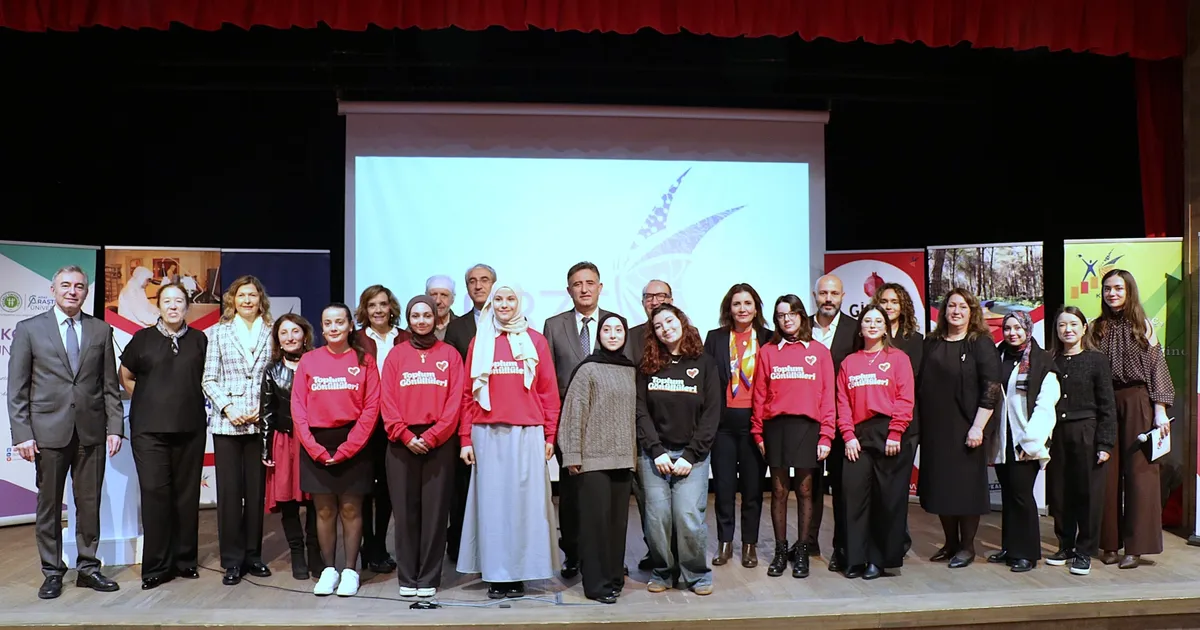 GTÜ ev sahipliğinde gençleri sanayiyle buluşturan model tanıtıldı