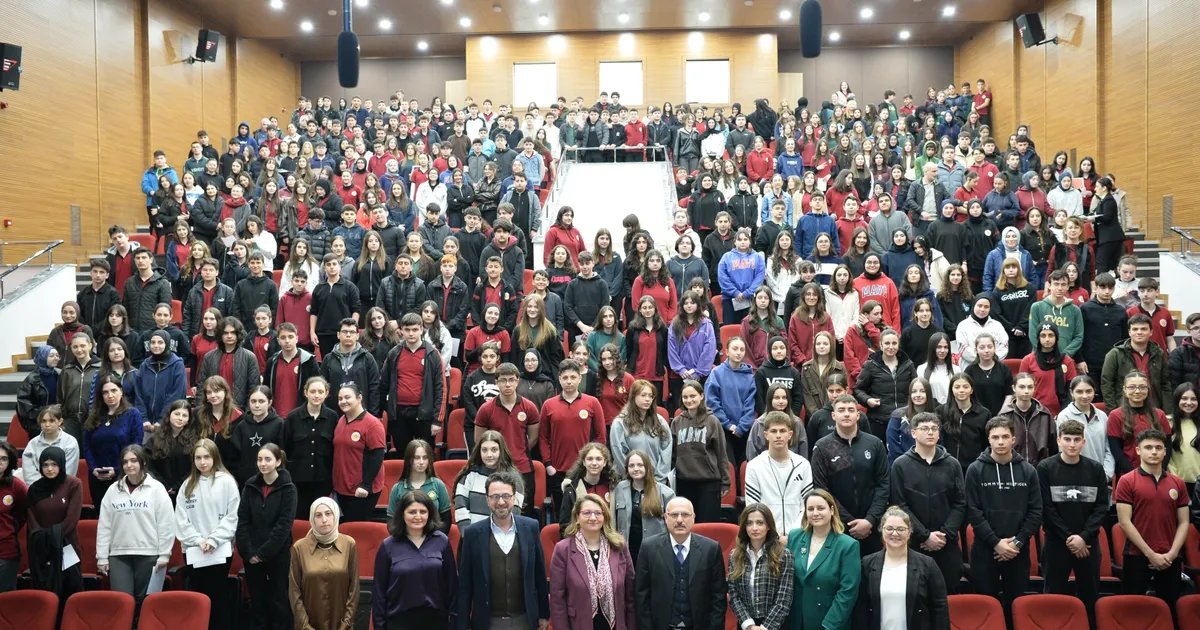 Trabzon’da öğrencilere hukuki farkındalık eğitimi