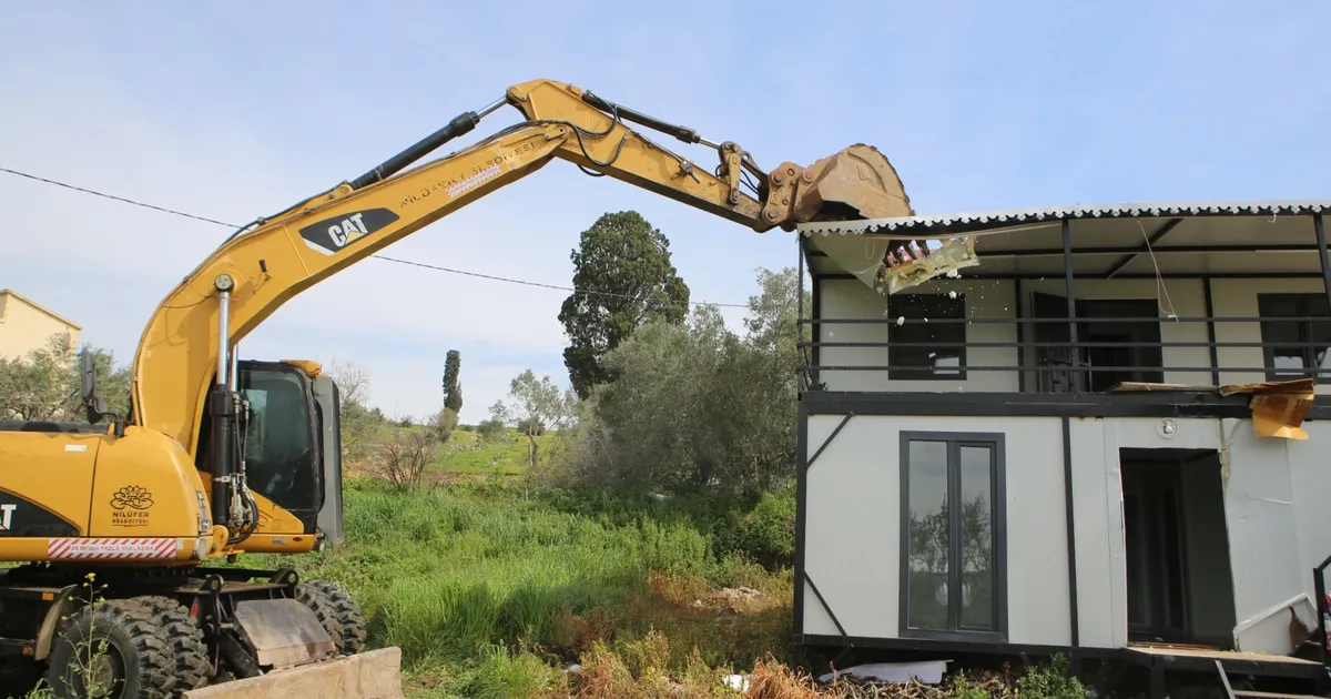 Bursa Nilüfer Gölyazı’da kaçak yapılara geçit yok