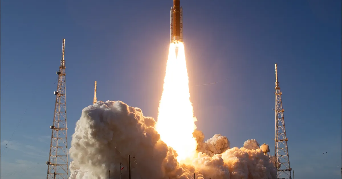 Artemis II görevi başladı... 50 yıl sonra astronotlar Ay yolunda