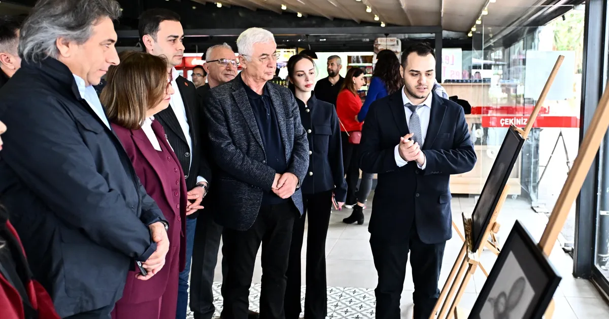 Antalya'da Engelsiz Kafe’de anlamlı sergi