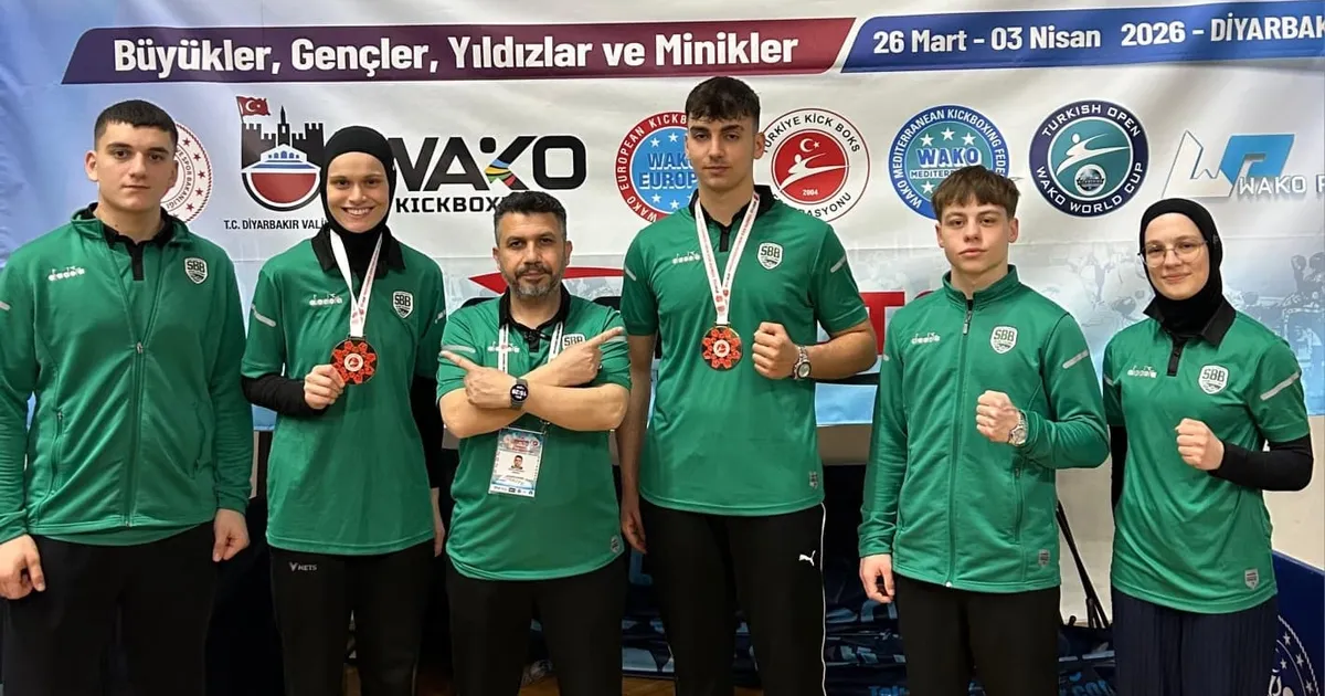 Sakaryalı KickBoksçular Diyarbakır’da zirveye uzandı