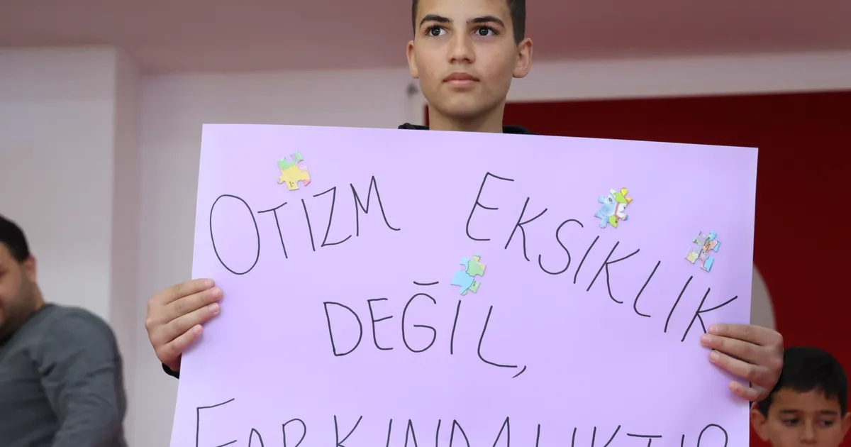 Antalya’da otizm farkındalığı için anlamlı etkinlik