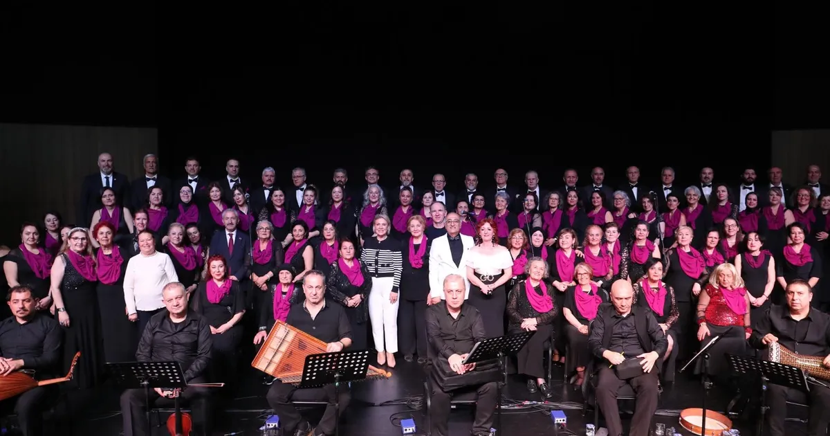 Kocaeli İzmit’te Türk Sanat Müziği rüzgarı esti