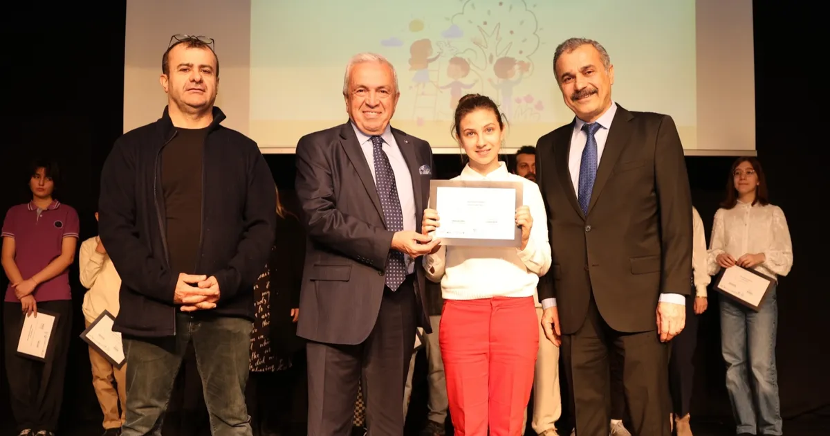 Bursa Nilüfer’in hikayesi çocukların fırçasında hayat buldu