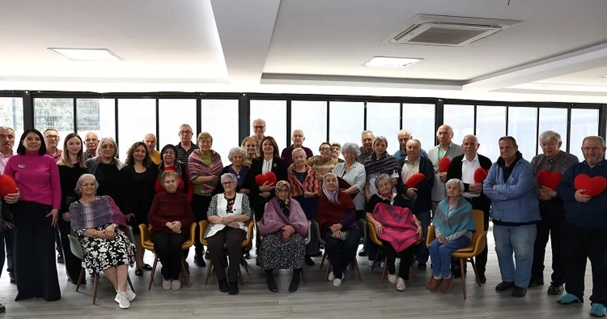 Nilüferli kadınlardan huzurevine gönül köprüsü