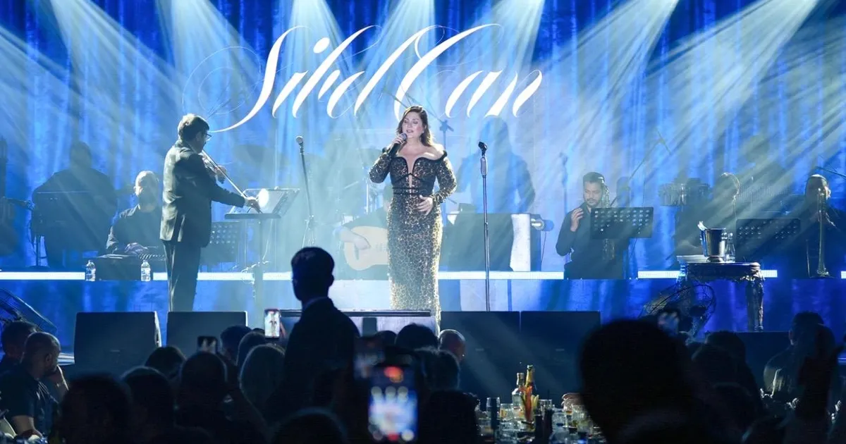 Sibel Can Yavru Vatan'da büyüledi