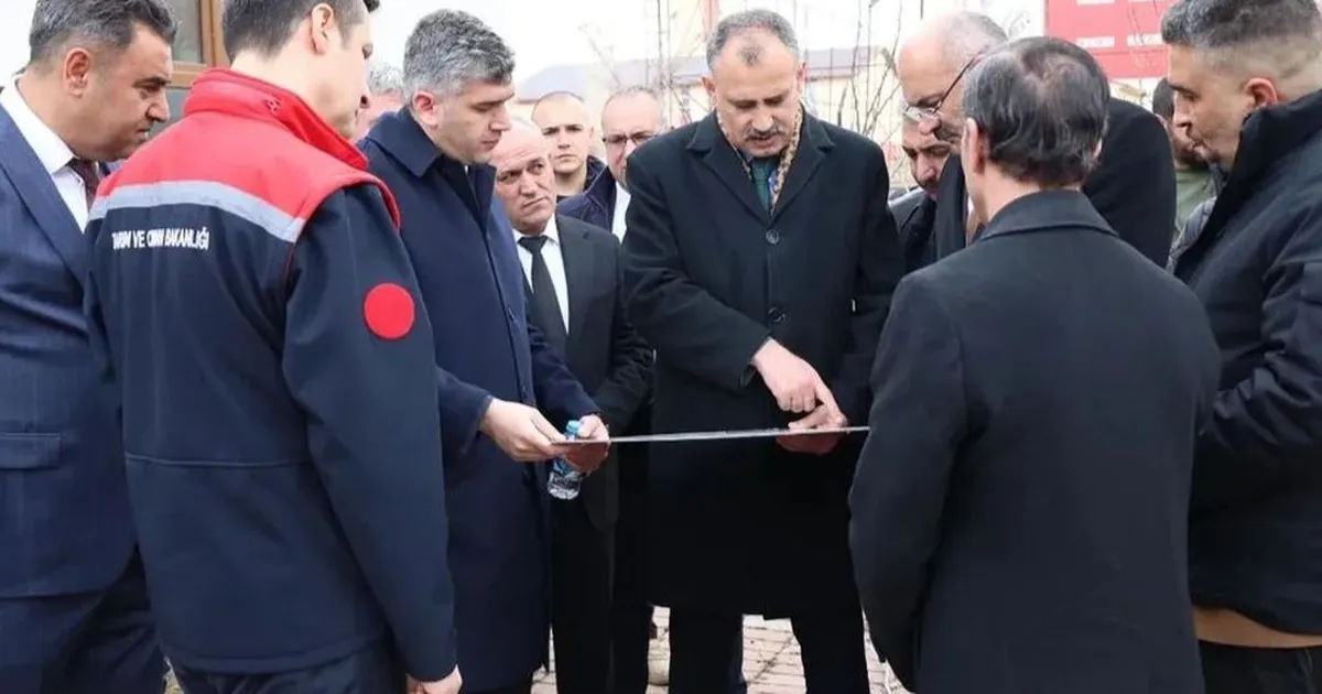Ağrı Valisi Önder Bozkurt Nisan ayına yoğun başladı