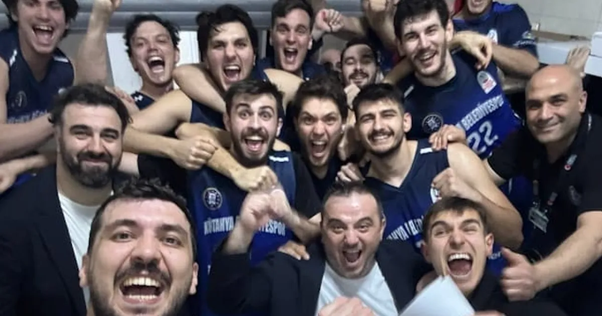 Kütahya Belediyespor çeyrek finale galibiyetle başladı