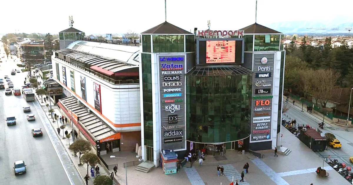 Düzce’de Krempark AVM'ye mühür!