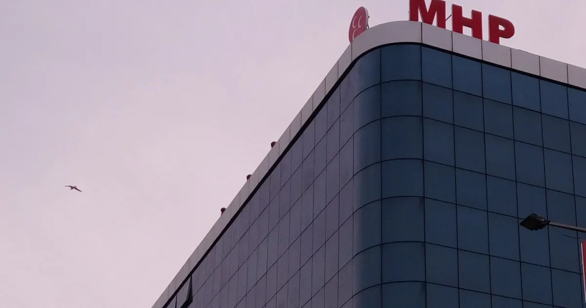 MHP İstanbul Teşkilatı feshedildi!