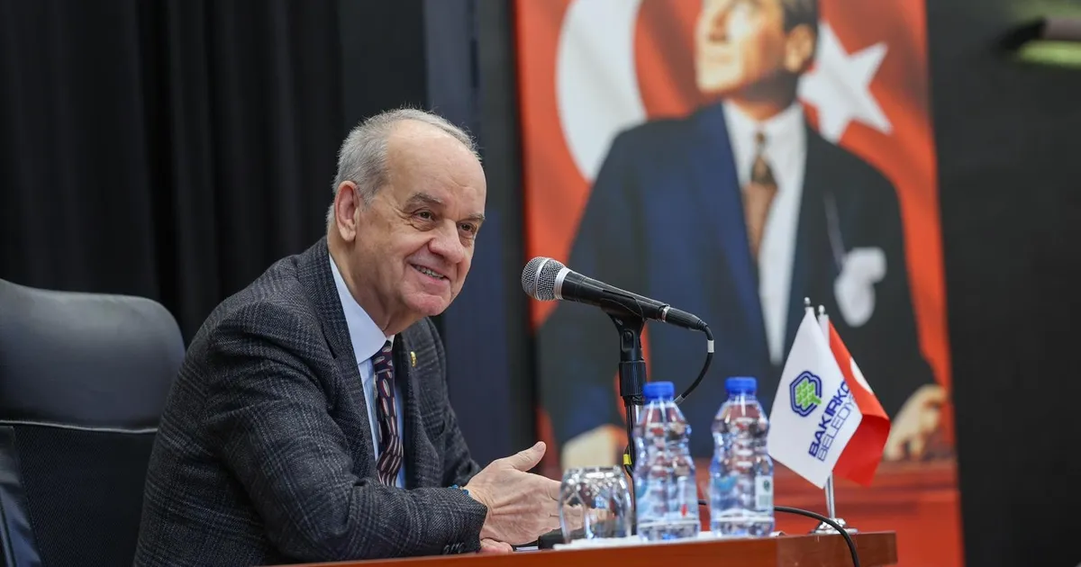 İlker Başbuğ Bakırköylülerle buluştu