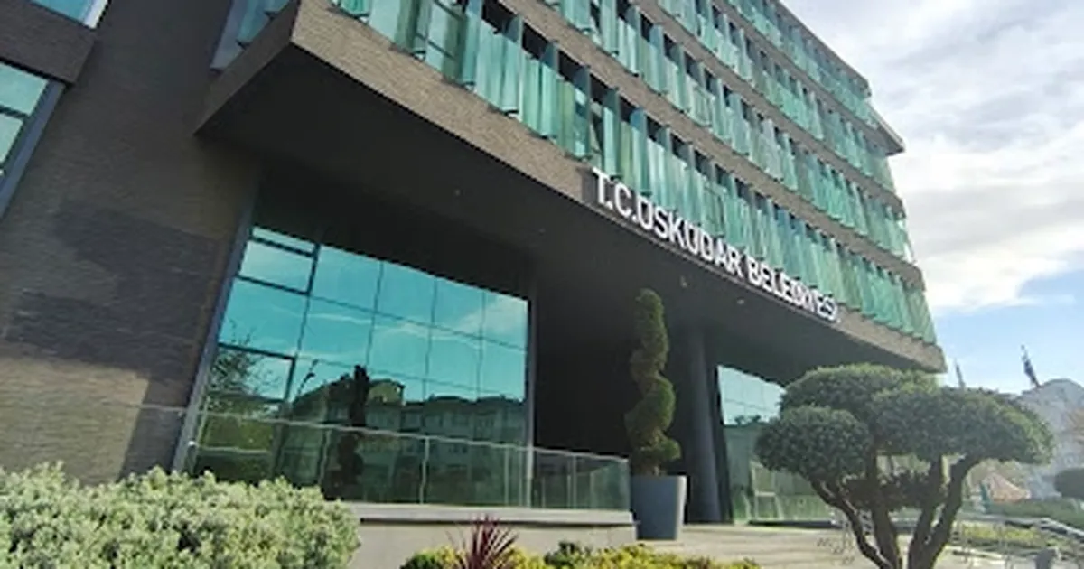 Üsküdar Belediyesi’nde 'ruhsat' soruşturması! Belediye Başkan Yardımcısı dahil 20 şüpheliye gözaltı