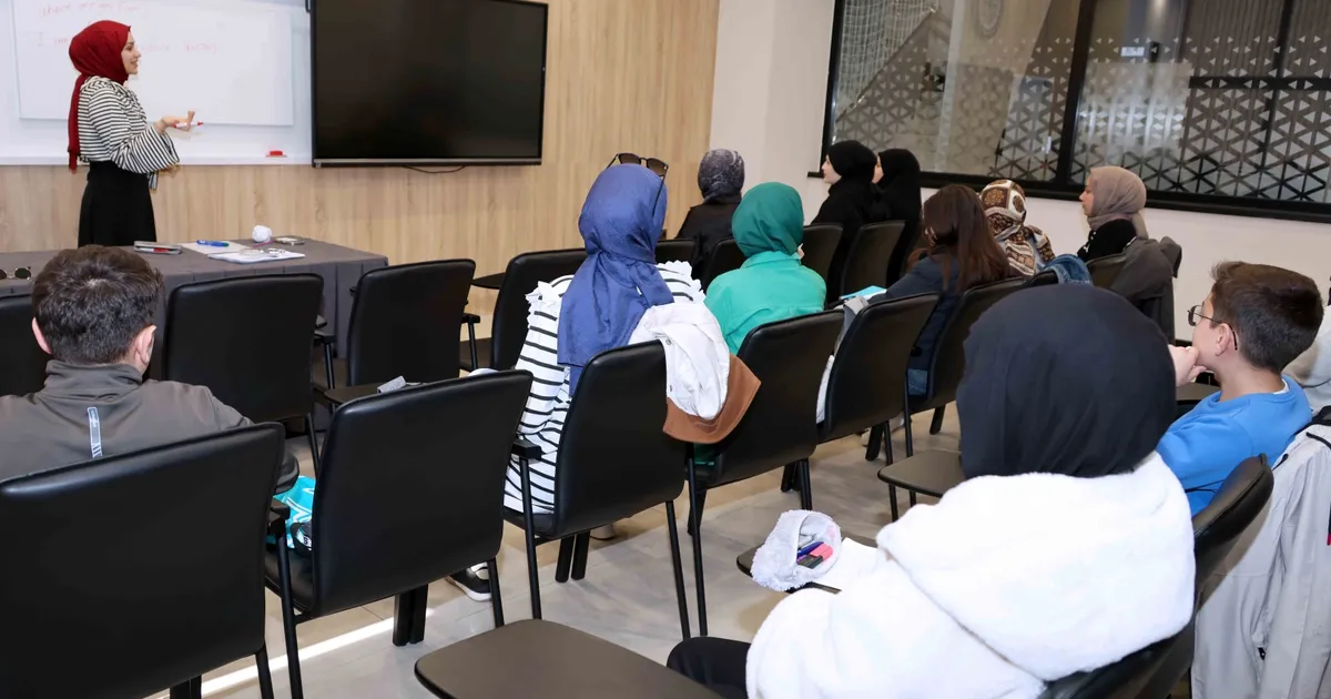 Konya Karatay'da gençlikte bahar dönemi başladı