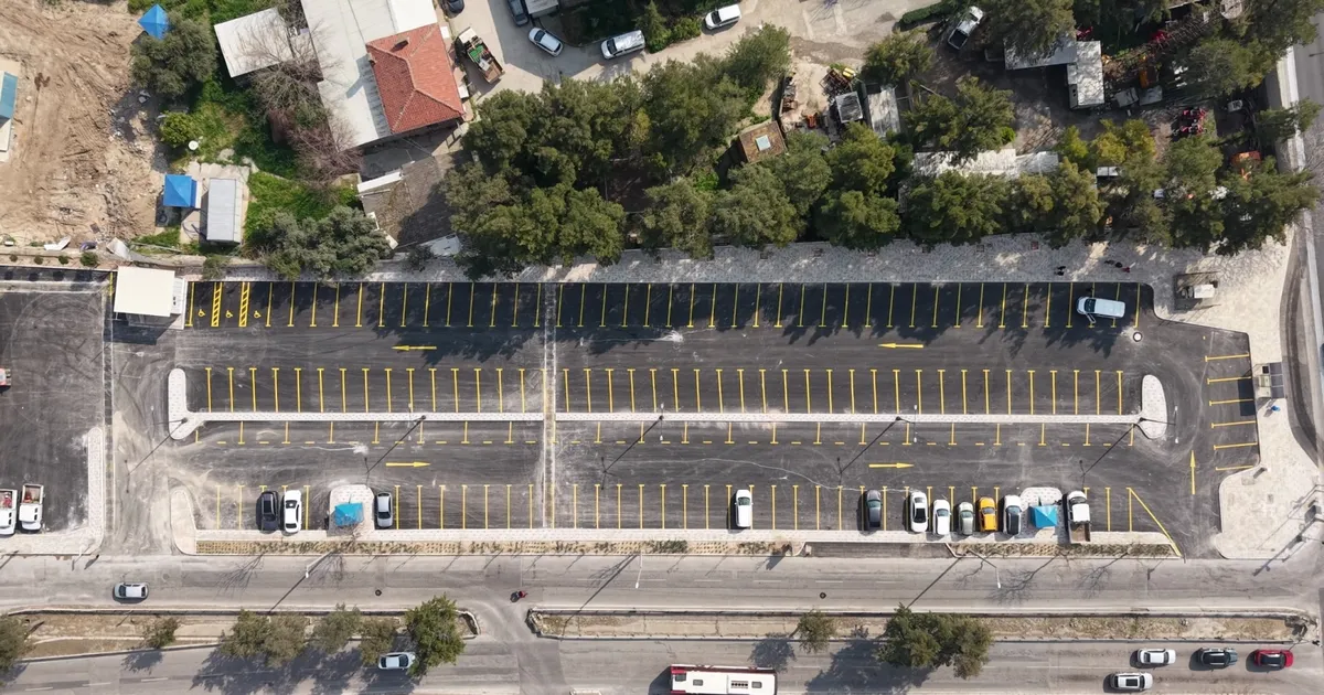İzmir'de 154 araçlık ücretsiz otopark hizmete girdi