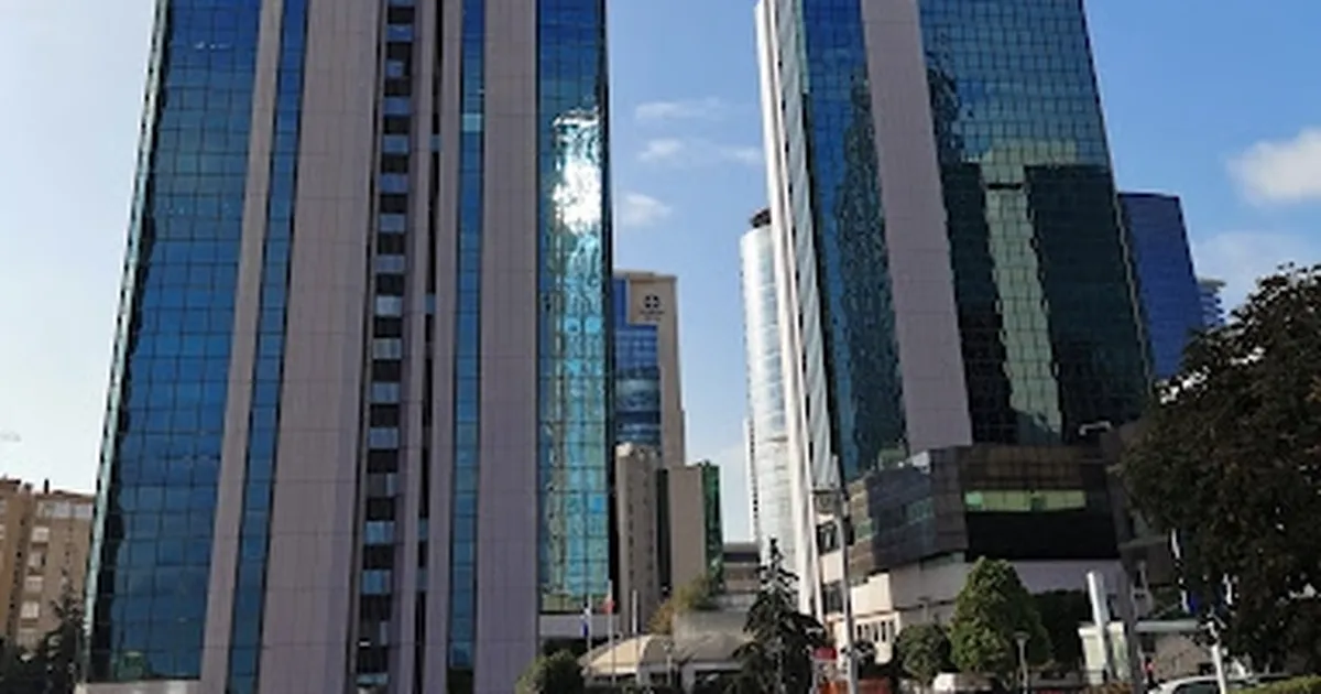 Beşiktaş’taki saldırıda polise yönelik sözlere re'sen soruşturma!