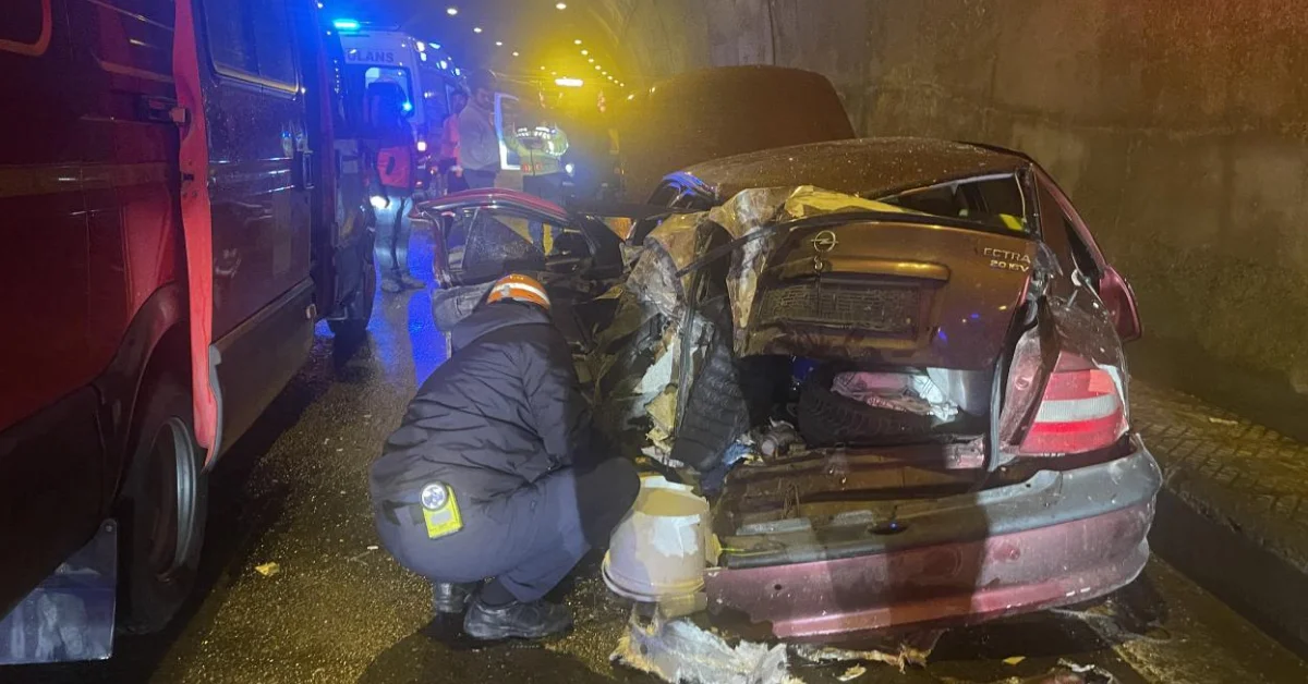 Bolu Dağı Tüneli'nde zincirleme kaza: 1’i çocuk 5 yaralı