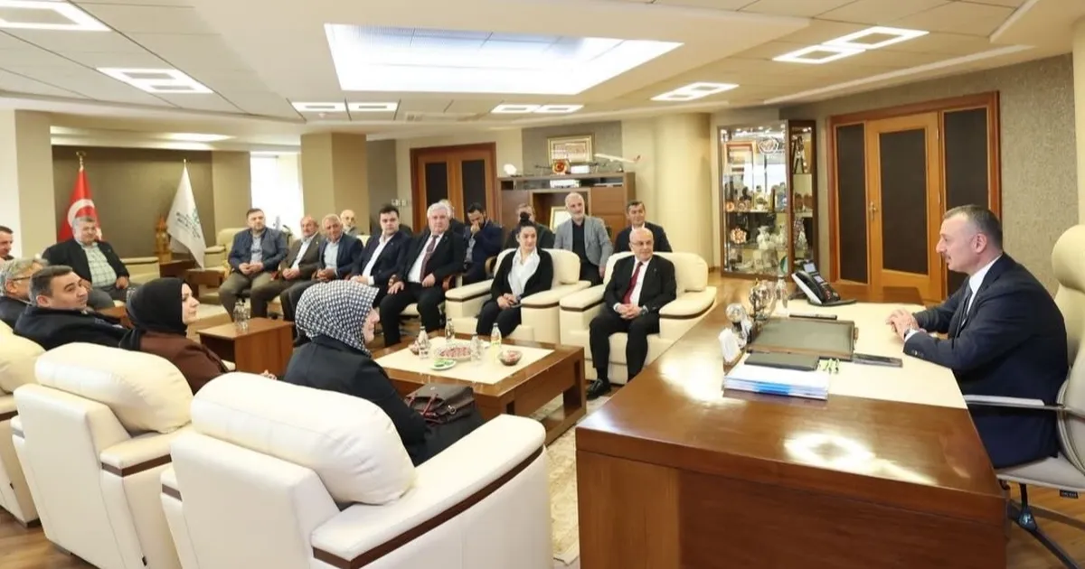 AK Parti Kandıra’dan Başkan Büyükakın’a ziyaret