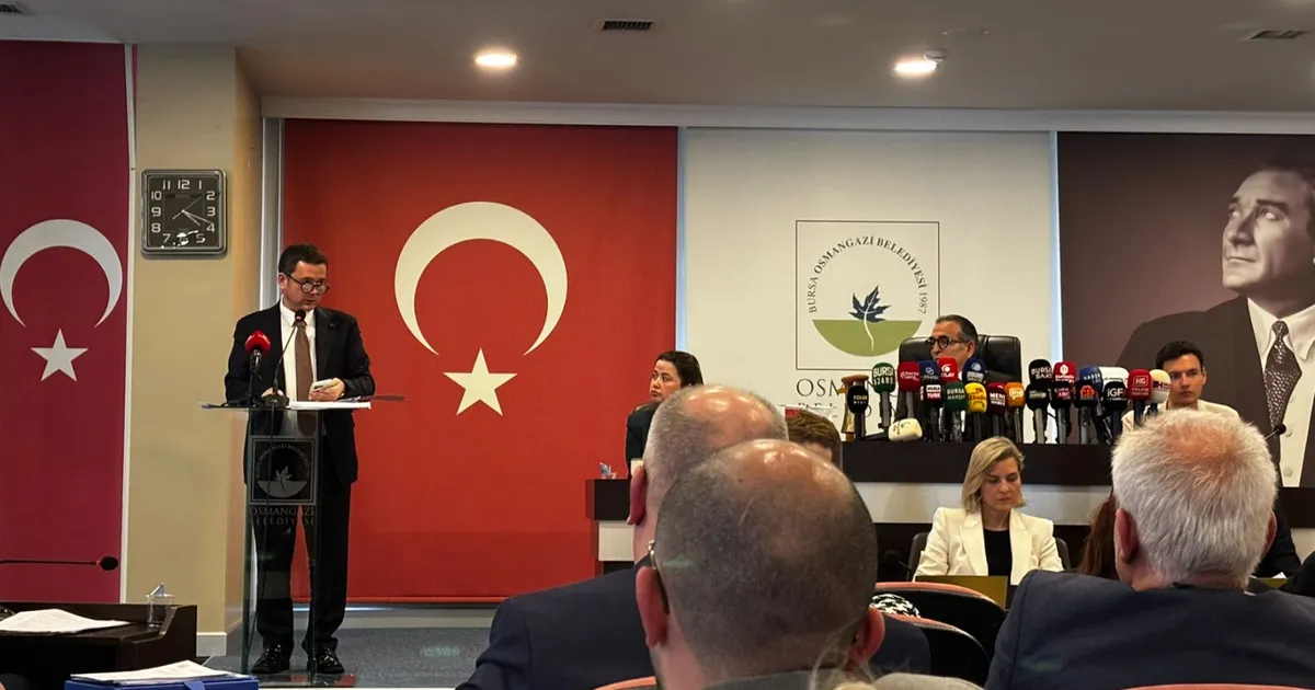 Bursa Osmangazi Meclisi'nde 'demokrasi' vurgusu