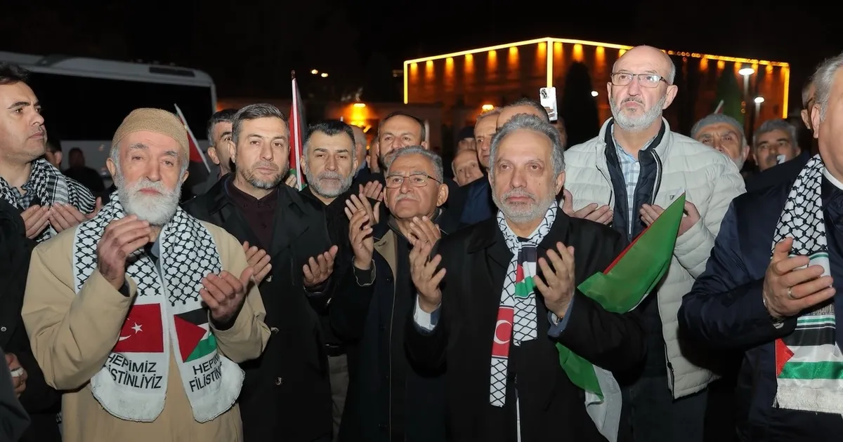 Kayseri'de Filistin için omuz omuza dayanışma