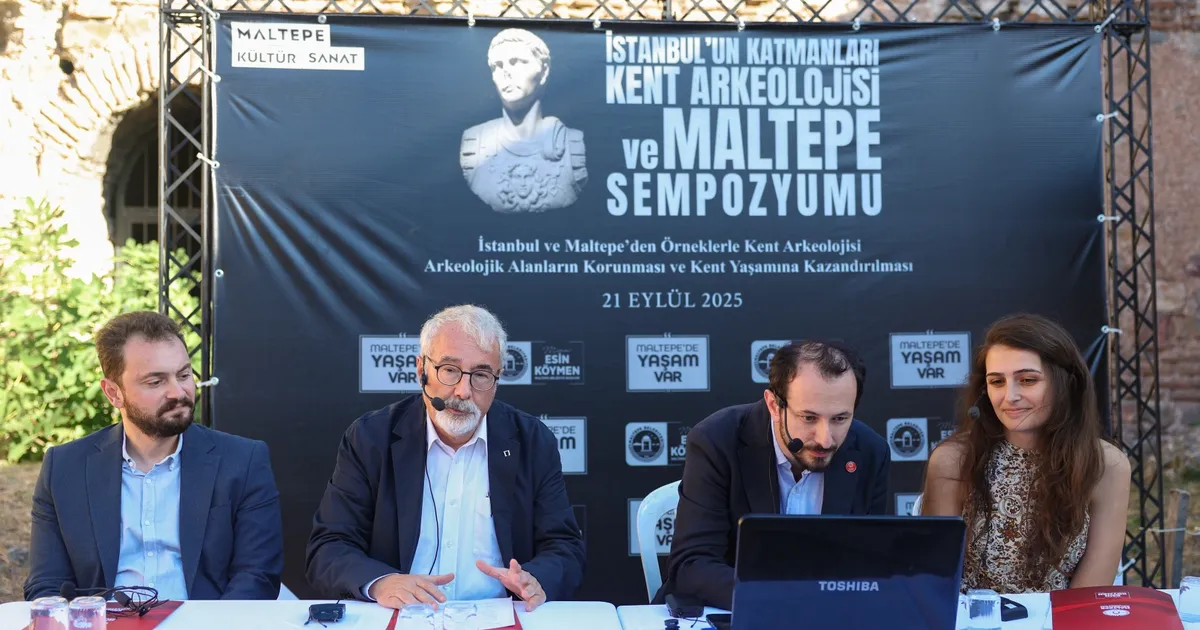 Maltepe Sempozyumu'nun bildiriler kitabı tanıtıldı - Gündem Haberleri