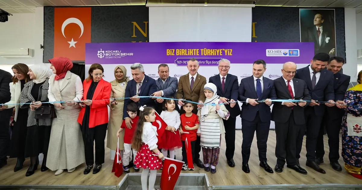 Kandıra’da yıl sonu sergi coşkusu - Eğitim Haberleri